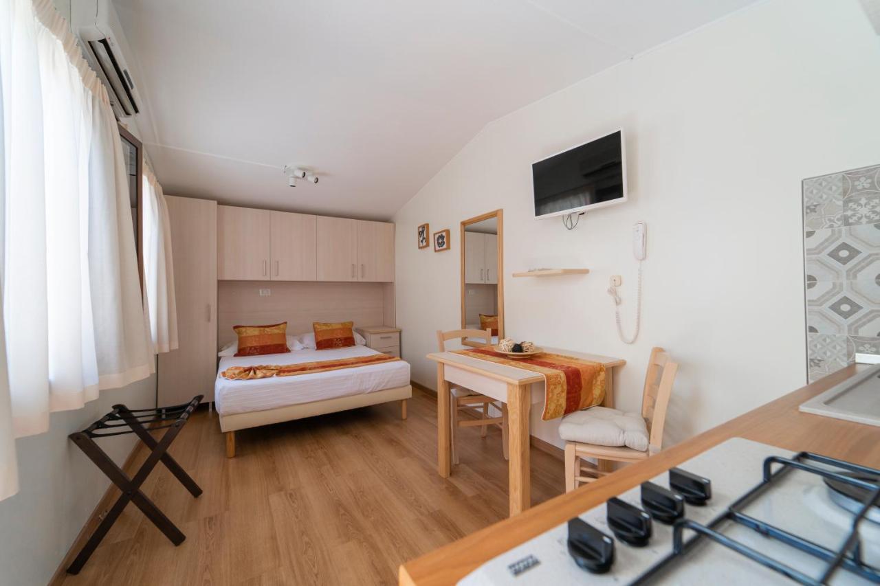 Casa Vacanza San Pietro Майори Экстерьер фото