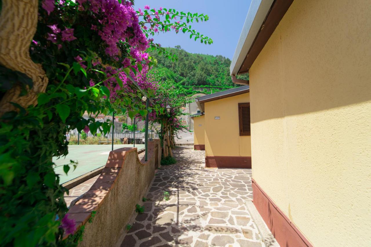 Casa Vacanza San Pietro Майори Экстерьер фото