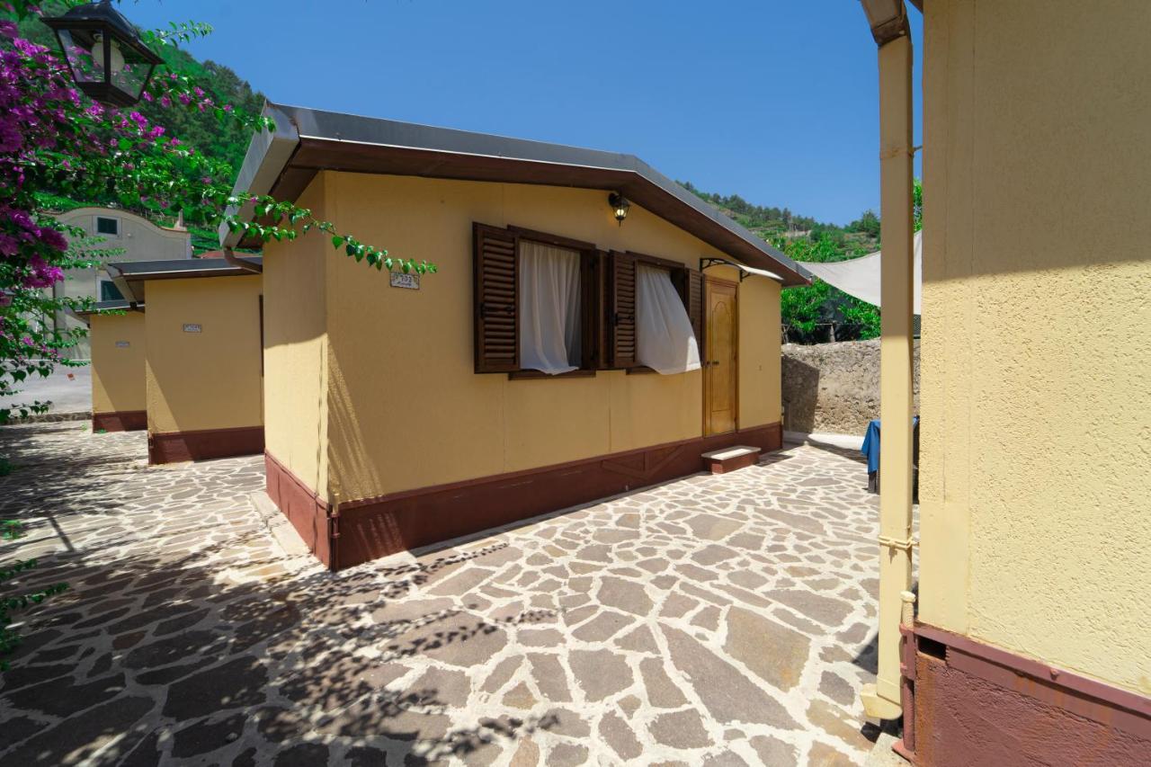 Casa Vacanza San Pietro Майори Экстерьер фото