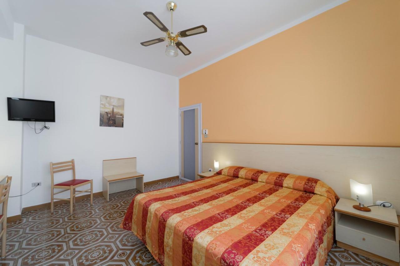 Casa Vacanza San Pietro Майори Экстерьер фото