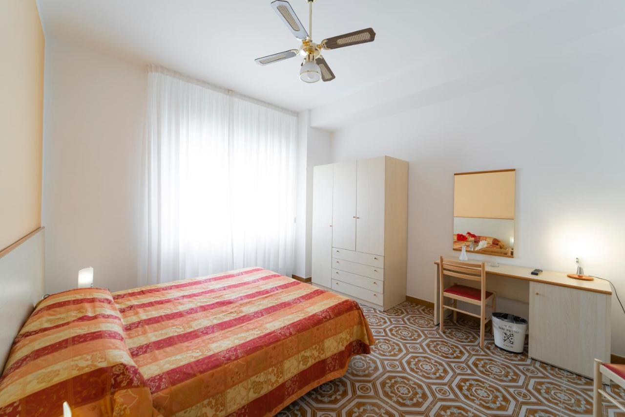 Casa Vacanza San Pietro Майори Экстерьер фото